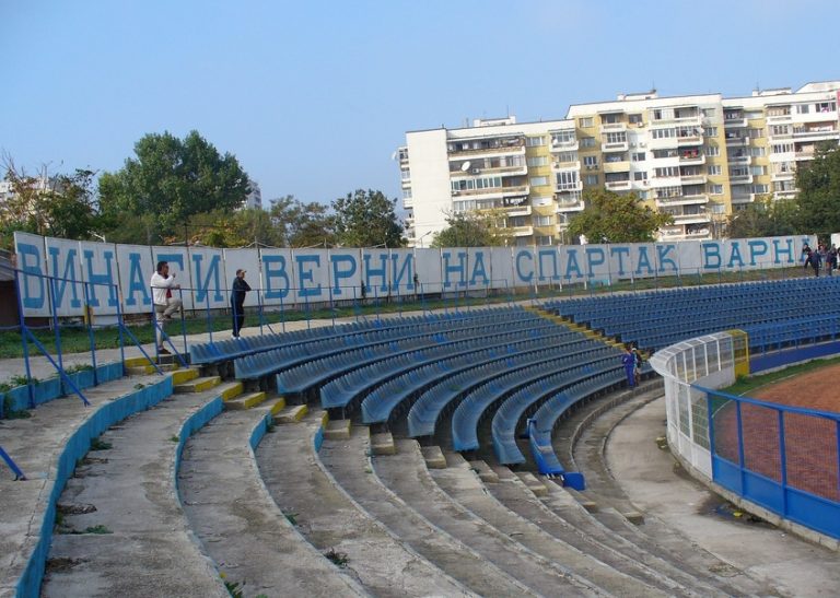 Спартак си връща официално стадиона през май
