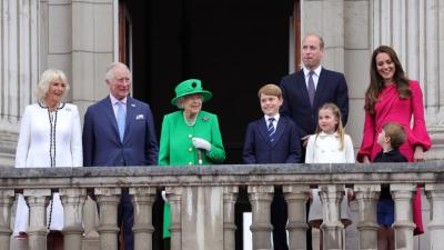 Кралското семейство – редуцирано до най-важните си членове
