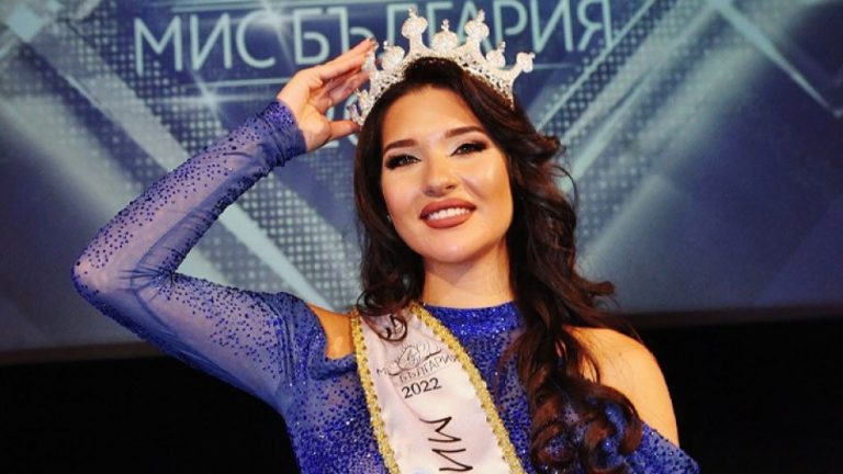 Новата Мис България не издържа и се оплака от… СНИМКИ