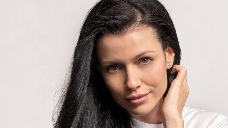 Изненада! Чаровната Ралица Паскалева се оказа… СНИМКИ