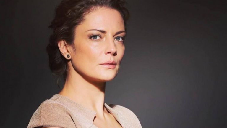 Теодора Духовникова с разтърсващ разказ как първата й любов е загинал в катастрофа