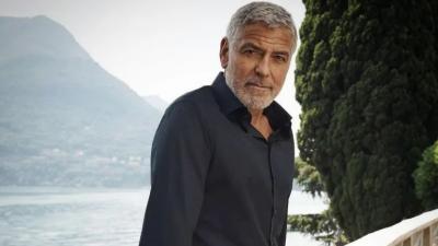 Джордж Клуни се възмути на слуховете, че продава вилата в Комо – където за първи път среща Амал