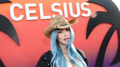 Как изглежда Меган Фокс 7 месеца след раждането