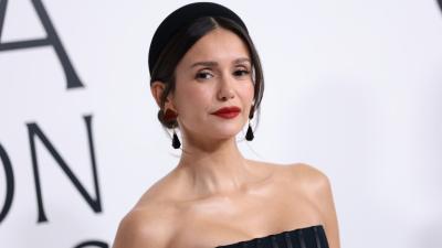 Видеото, в което Нина Добрев показва среден пръст