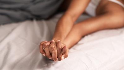 Секс позата, която жените мразят, но мъжете намират за адски секси