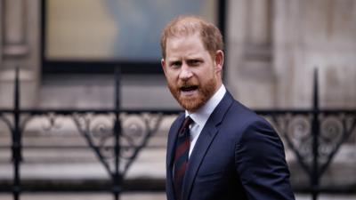 Живот с “параноя” и “ужасно страдание” – принц Хари с нови признания в съда