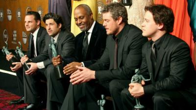 Как бившите колеги от „Анатомията на Грей“ на Ерик Дейн го подкрепиха след опустошителната му диагноза